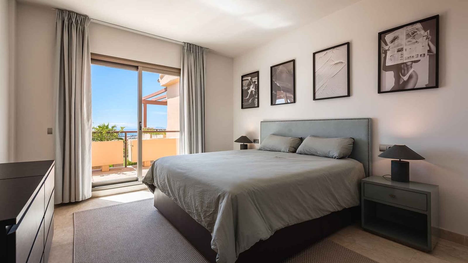 3 sypialnia Penthouse na sprzedaż w Benahavis z basenem - 795 000 € (Ref: 9181129)