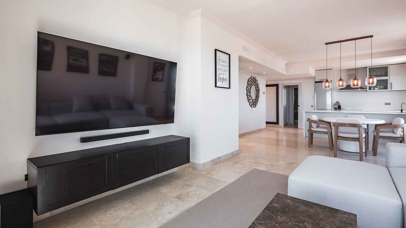 3 sypialnia Penthouse na sprzedaż w Benahavis z basenem - 795 000 € (Ref: 9181129)