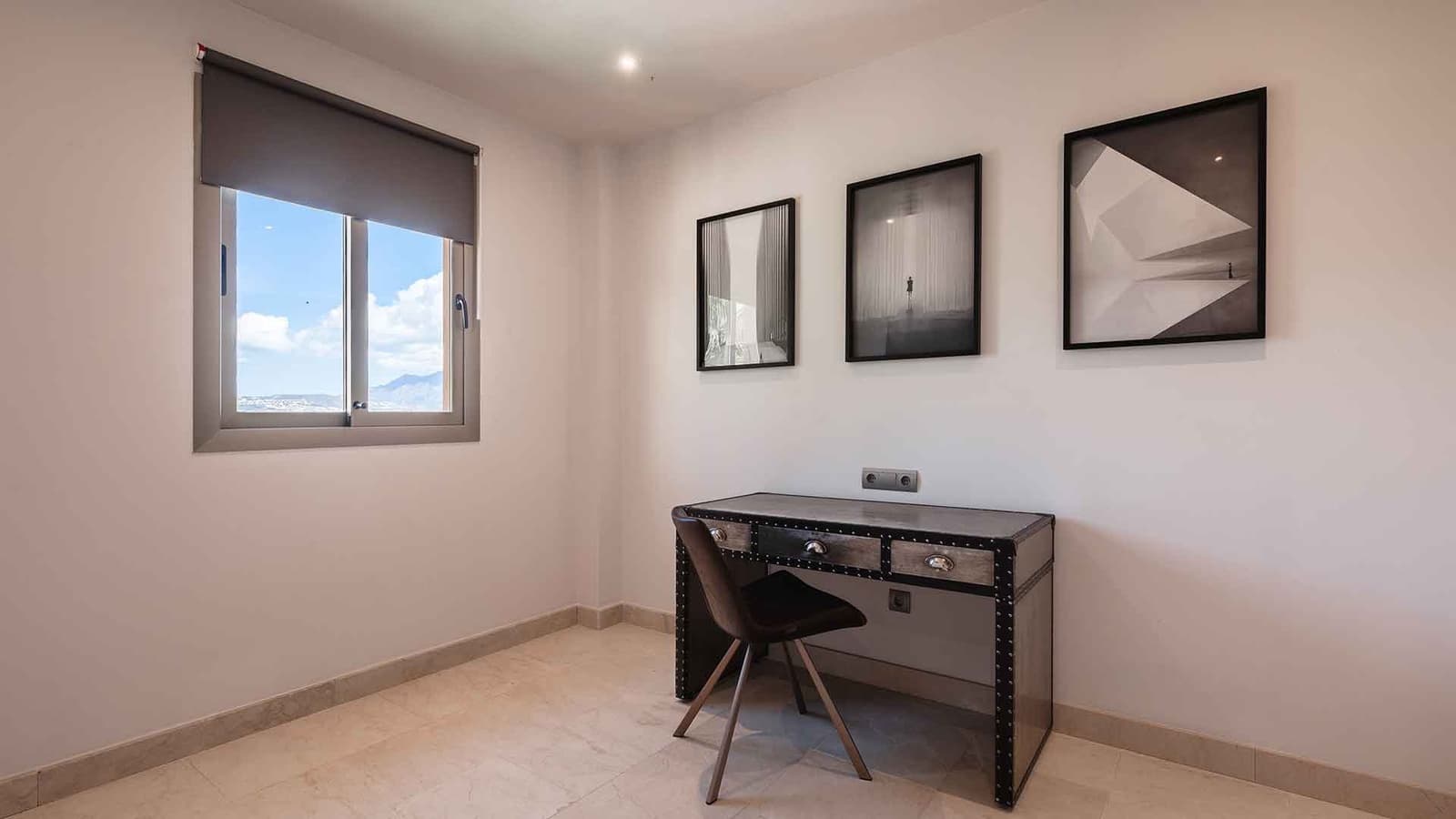 3 sypialnia Penthouse na sprzedaż w Benahavis z basenem - 795 000 € (Ref: 9181129)