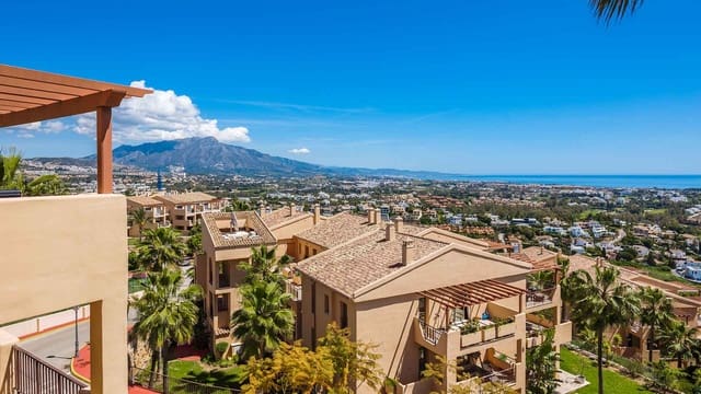 3 bedroom Penthouse for sale in Benahavís pueblo, Benahavís with pool - € 795,000 (Ref: 9181129)