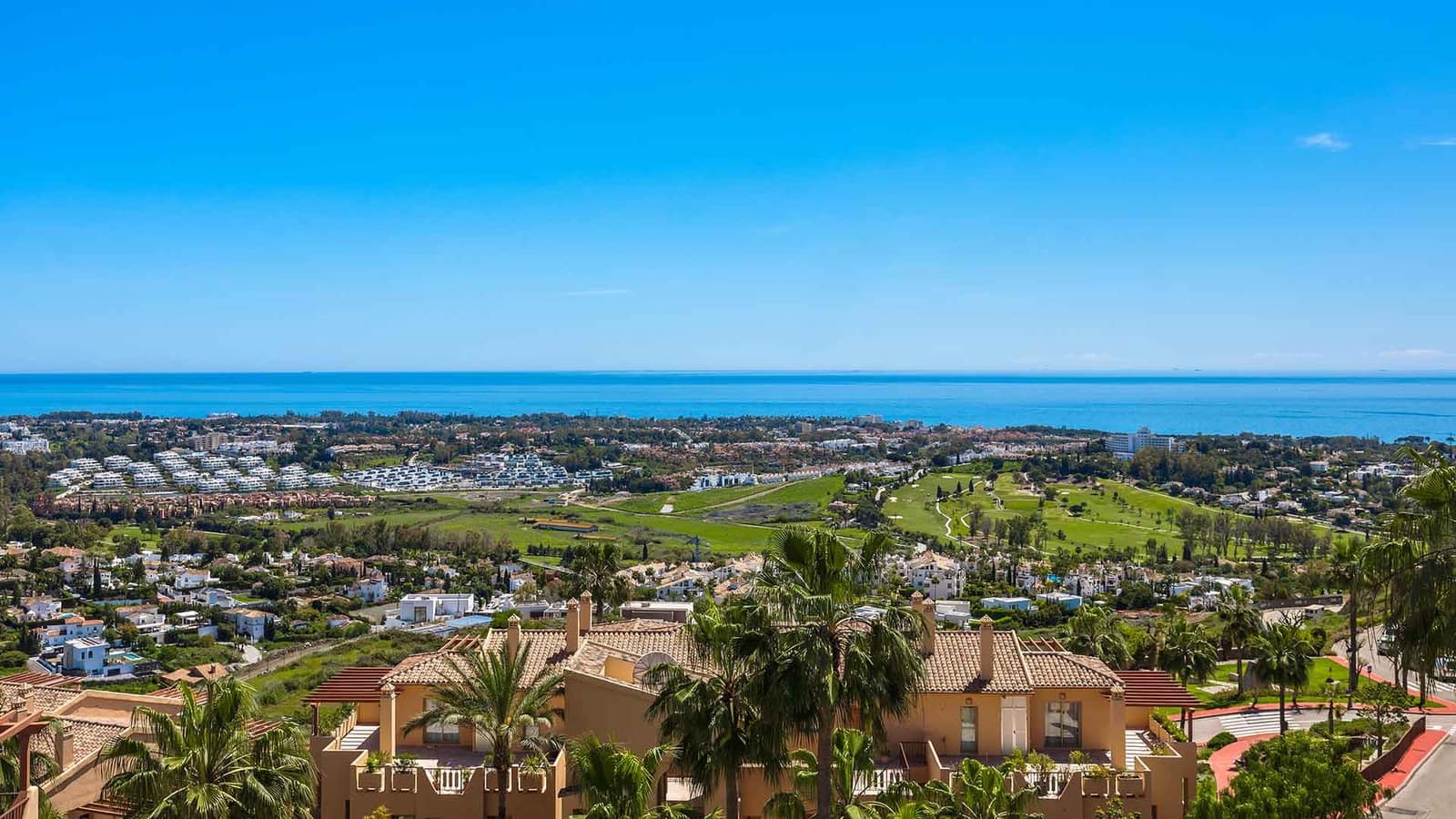 3 sypialnia Penthouse na sprzedaż w Benahavis z basenem - 795 000 € (Ref: 9181129)