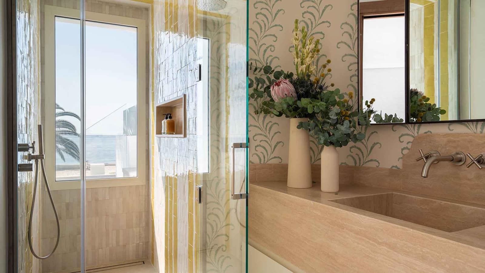 3 soveværelse Semi-Rækkehus til salg i Golden Mile med swimmingpool - € 5.995.000 (Ref: 9195682)