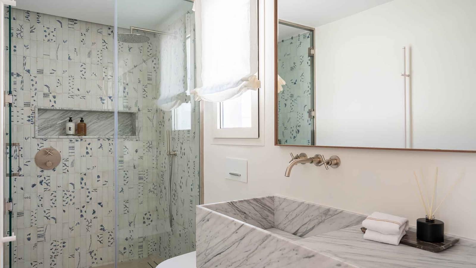 3 soveværelse Semi-Rækkehus til salg i Golden Mile med swimmingpool - € 5.995.000 (Ref: 9195682)