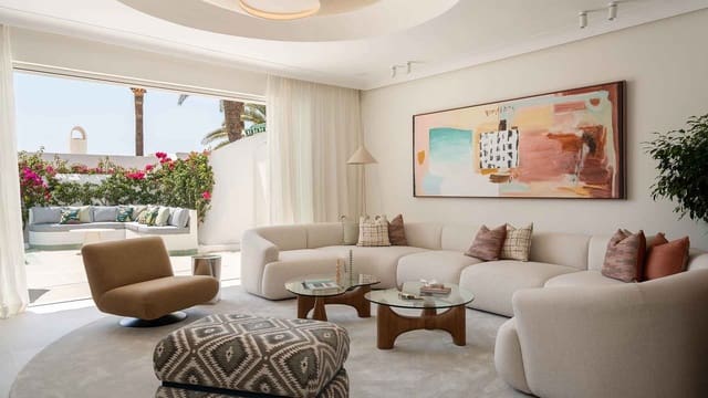 3 soveværelse Semi-Rækkehus til salg i Lomas De Marbella, Marbella med swimmingpool - € 5.995.000 (Ref: 9195682)