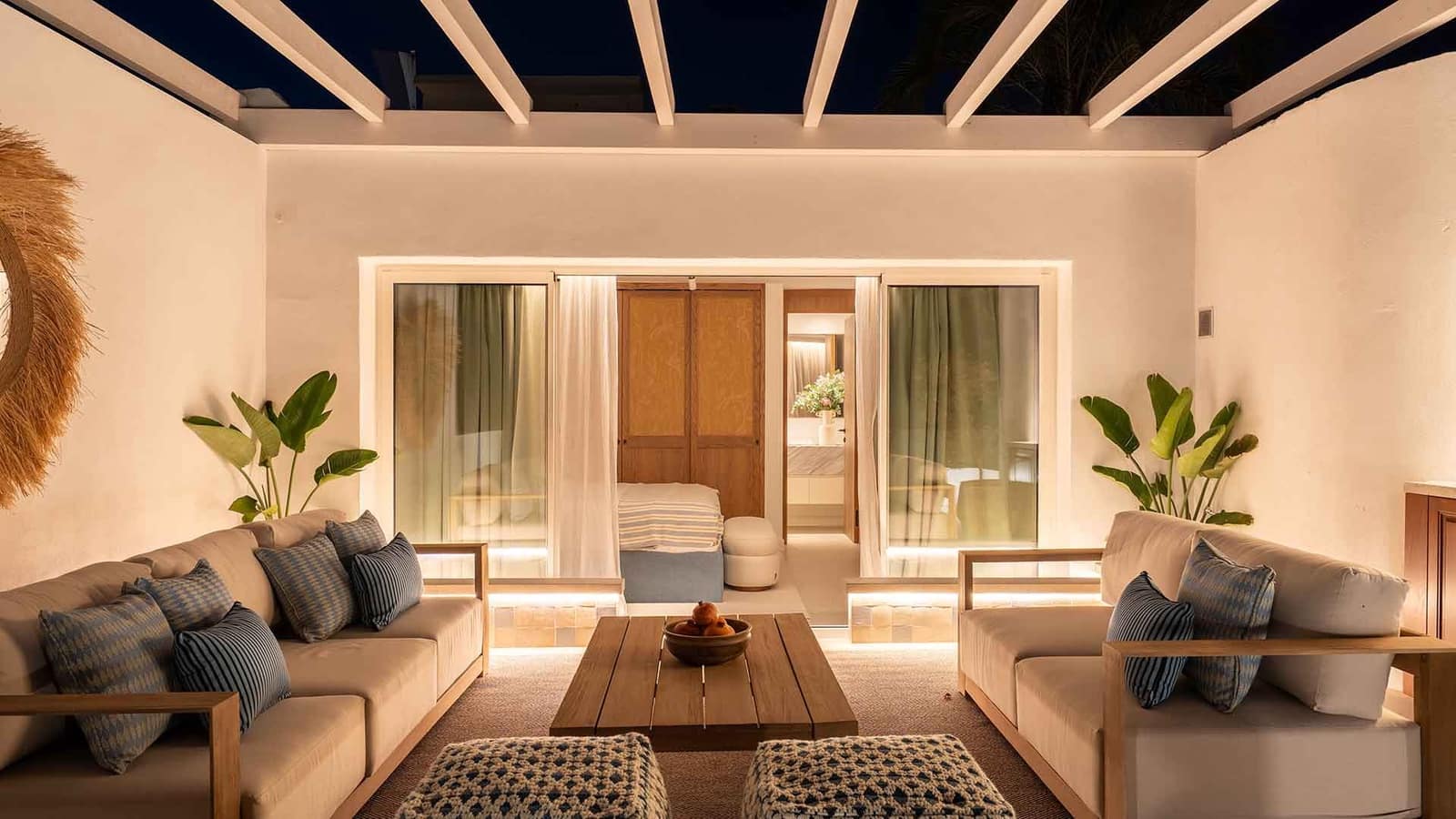 3 soveværelse Semi-Rækkehus til salg i Golden Mile med swimmingpool - € 5.995.000 (Ref: 9195682)