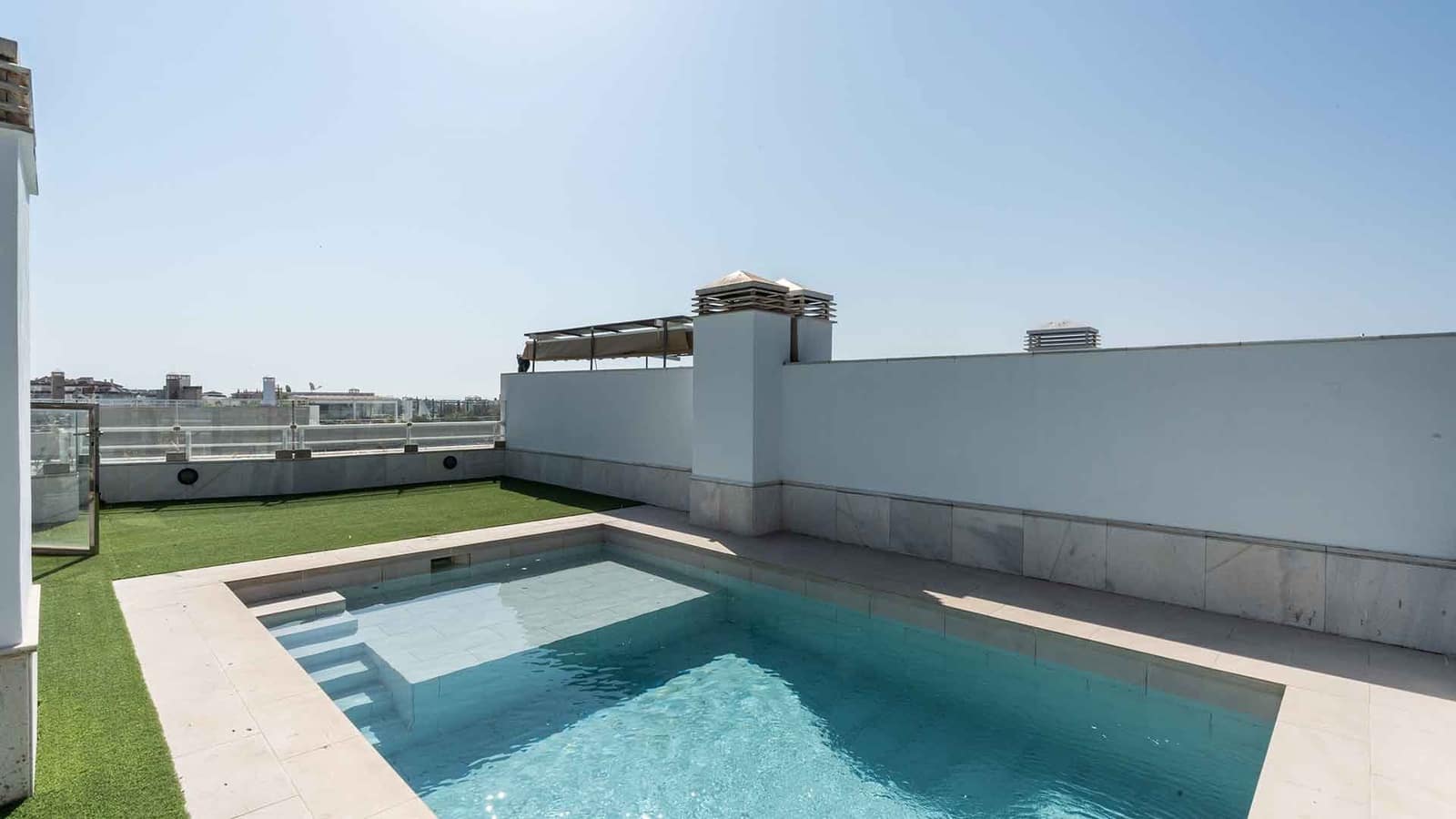 9 soveværelse Penthouse til salg i Puerto Banus med swimmingpool - € 4.000.000 (Ref: 9204687)