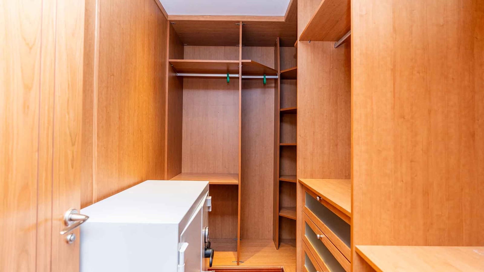 9 soveværelse Penthouse til salg i Puerto Banus med swimmingpool - € 4.000.000 (Ref: 9204687)