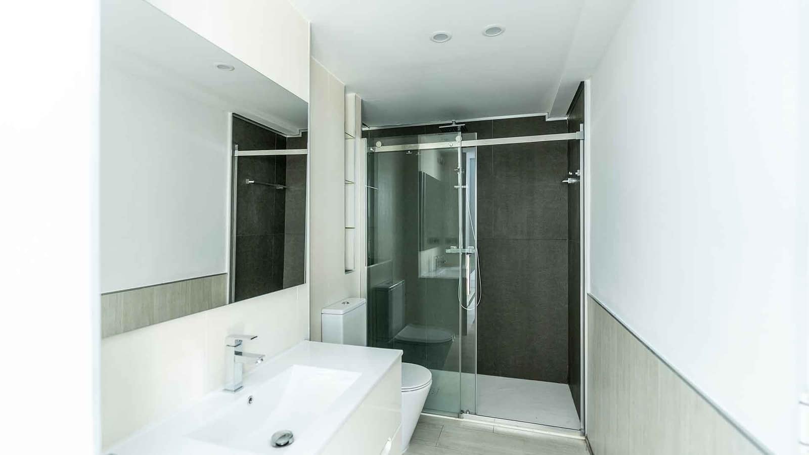 9 soveværelse Penthouse til salg i Puerto Banus med swimmingpool - € 4.000.000 (Ref: 9204687)