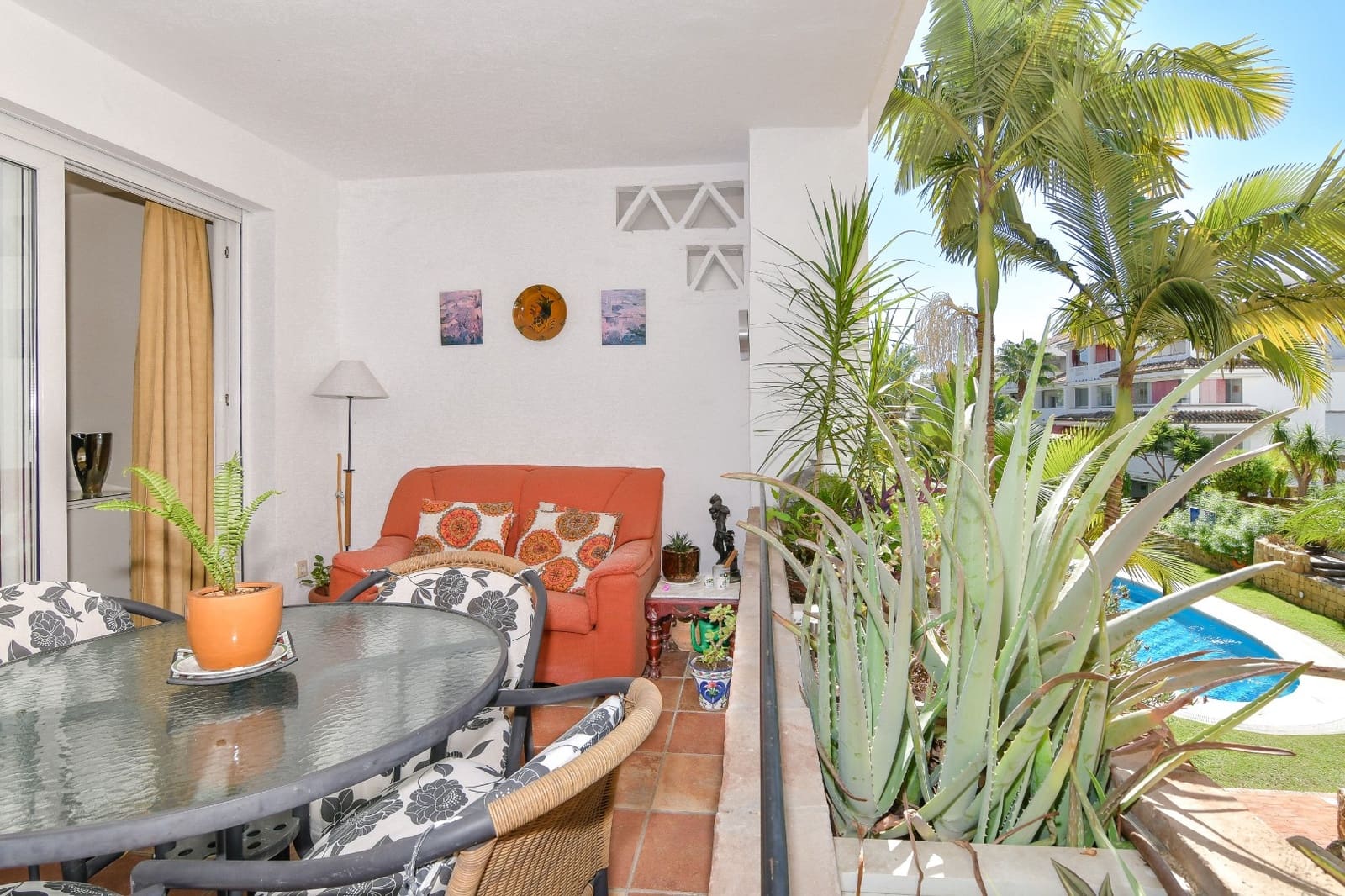 2 soveværelse Lejlighed til salg i Golden Mile med swimmingpool - € 950.000 (Ref: 9208405)