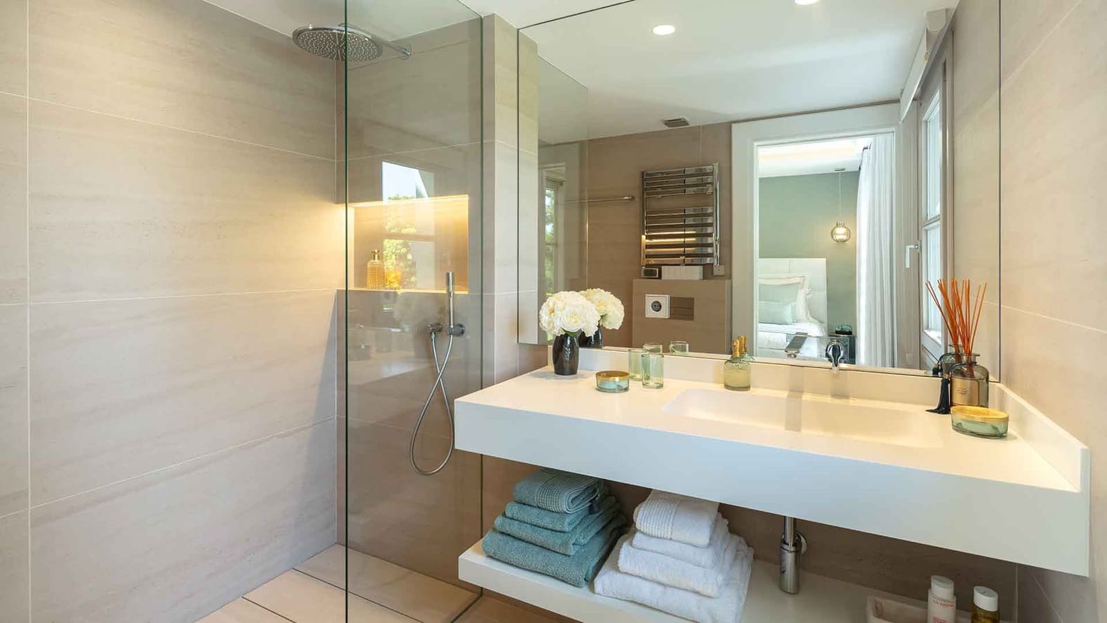 6 slaapkamer Villa te koop in Aloha Golf met zwembad - € 10.900.000 (Ref: 9215171)