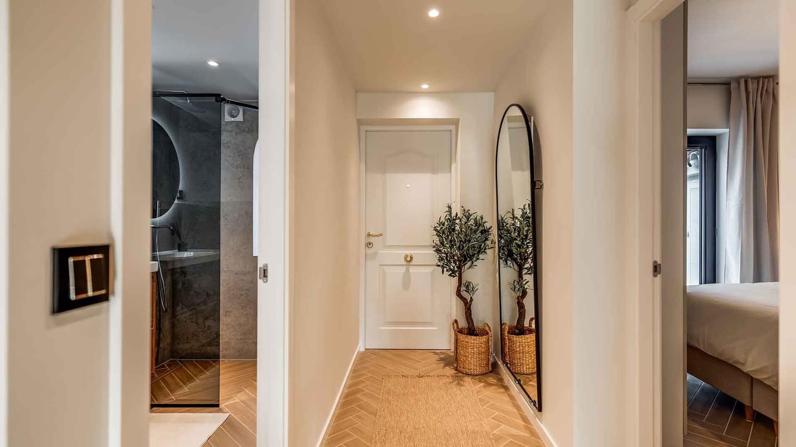 4 soveværelse Byhus til salg i Nueva Andalucia med swimmingpool - € 1.395.000 (Ref: 9215172)