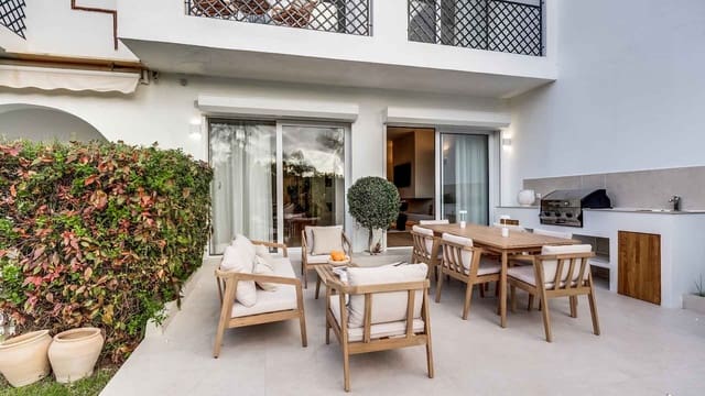 4 camera da letto Casa in vendita in Nueva Andalucía Centro, Marbella con piscina - 1.395.000 € (Rif: 9215172)