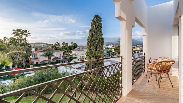 4 camera da letto Casa in vendita in Nueva Andalucía Centro, Marbella con piscina - 1.395.000 € (Rif: 9215172)