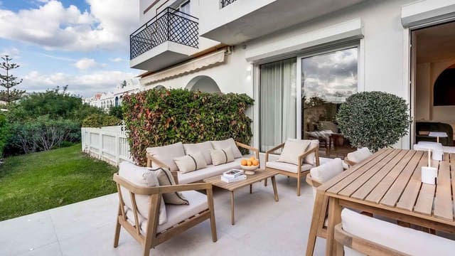 4 camera da letto Casa in vendita in Nueva Andalucía Centro, Marbella con piscina - 1.395.000 € (Rif: 9215172)