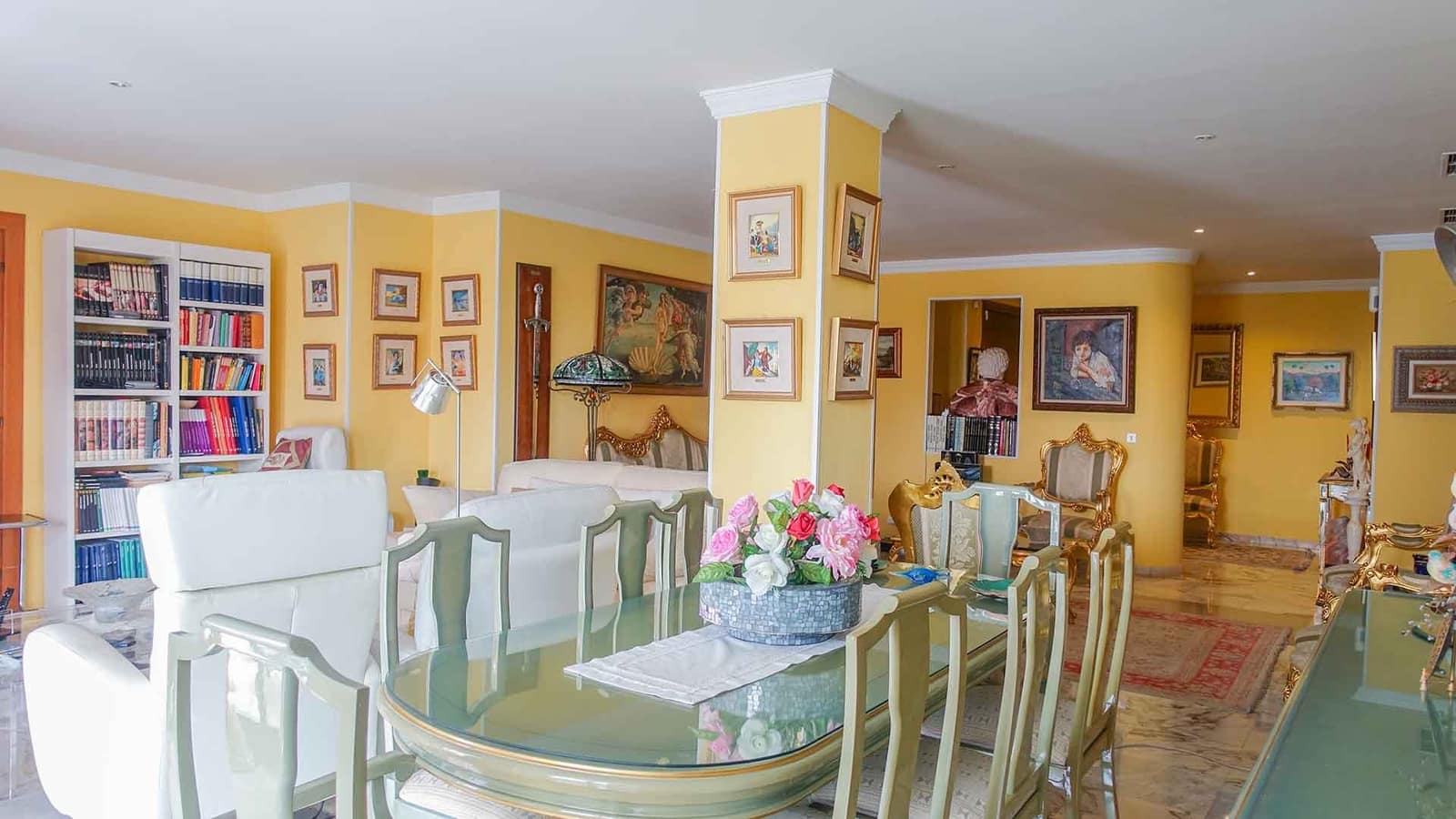 3 soveværelse Lejlighed til salg i Marbella - € 1.100.000 (Ref: 9217563)