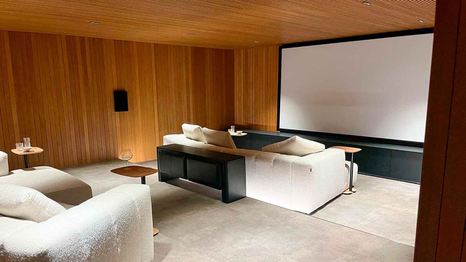 Chalet de 3 habitaciones en Estepona en venta con piscina - 2.499.000 € (Ref: 9226811)