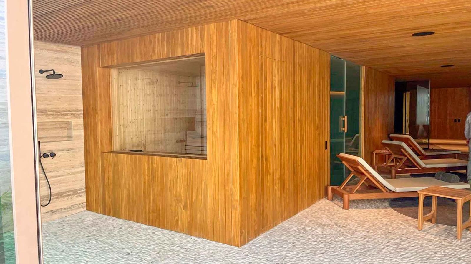 Chalet de 3 habitaciones en Estepona en venta con piscina - 2.499.000 € (Ref: 9226811)