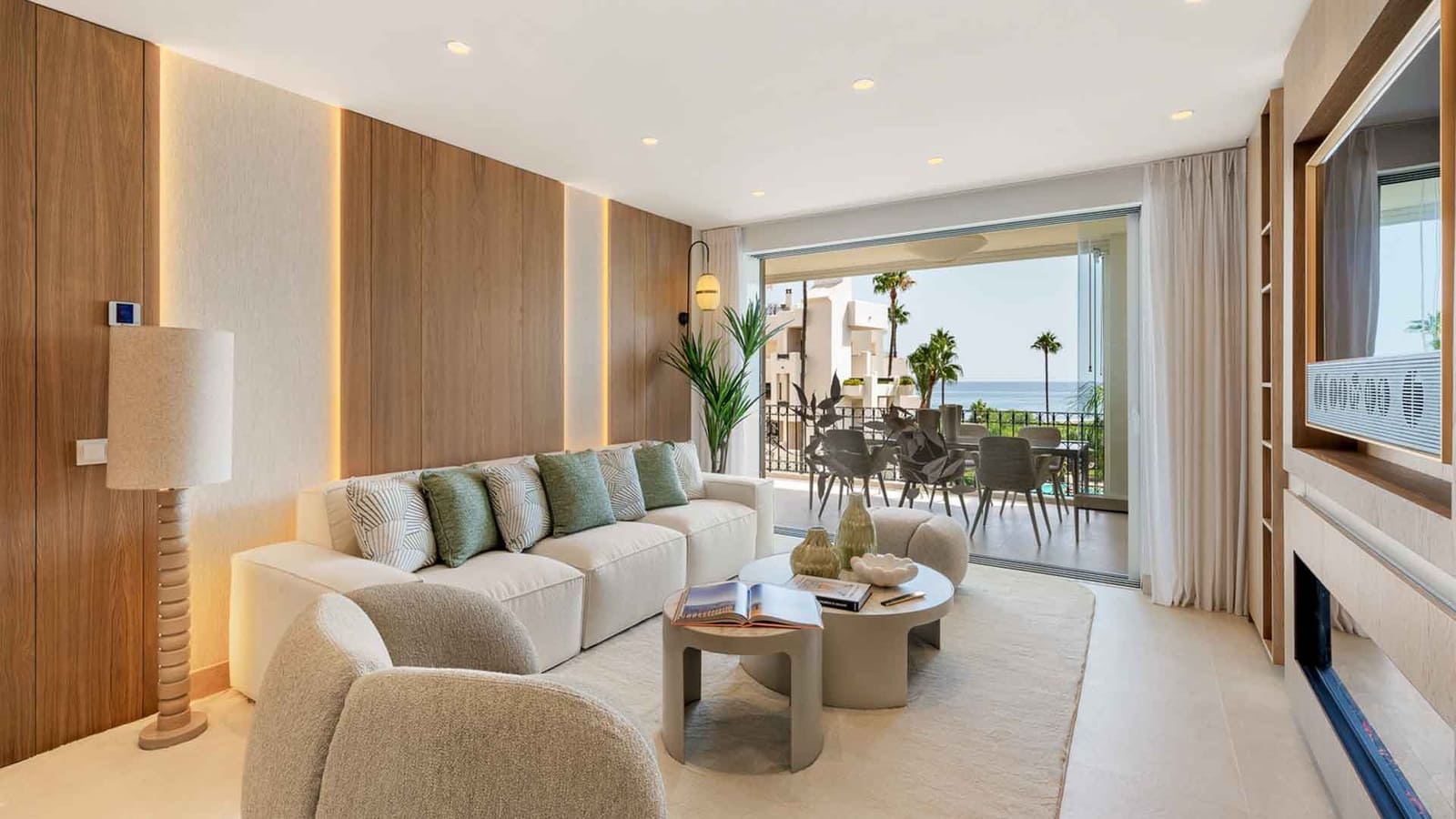 3 sypialnia Apartament na sprzedaż w Estepona z basenem - 1 995 000 € (Ref: 9226813)