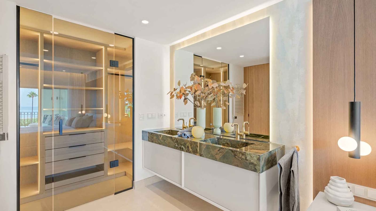 3 sypialnia Apartament na sprzedaż w Estepona z basenem - 1 995 000 € (Ref: 9226813)