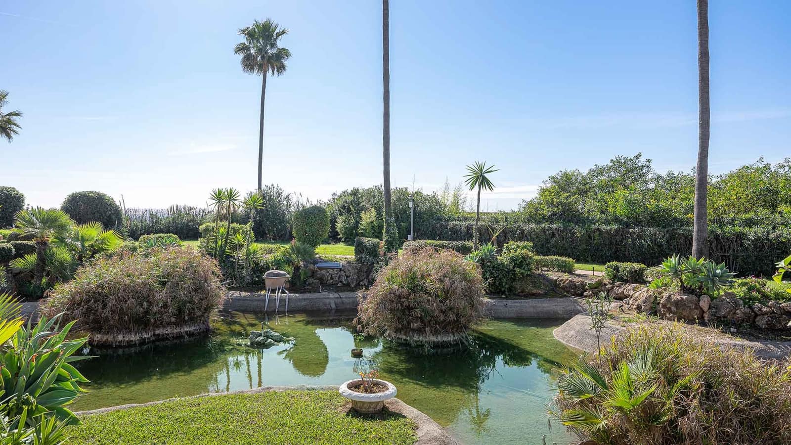 3 sypialnia Apartament na sprzedaż w Estepona z basenem - 1 995 000 € (Ref: 9226813)