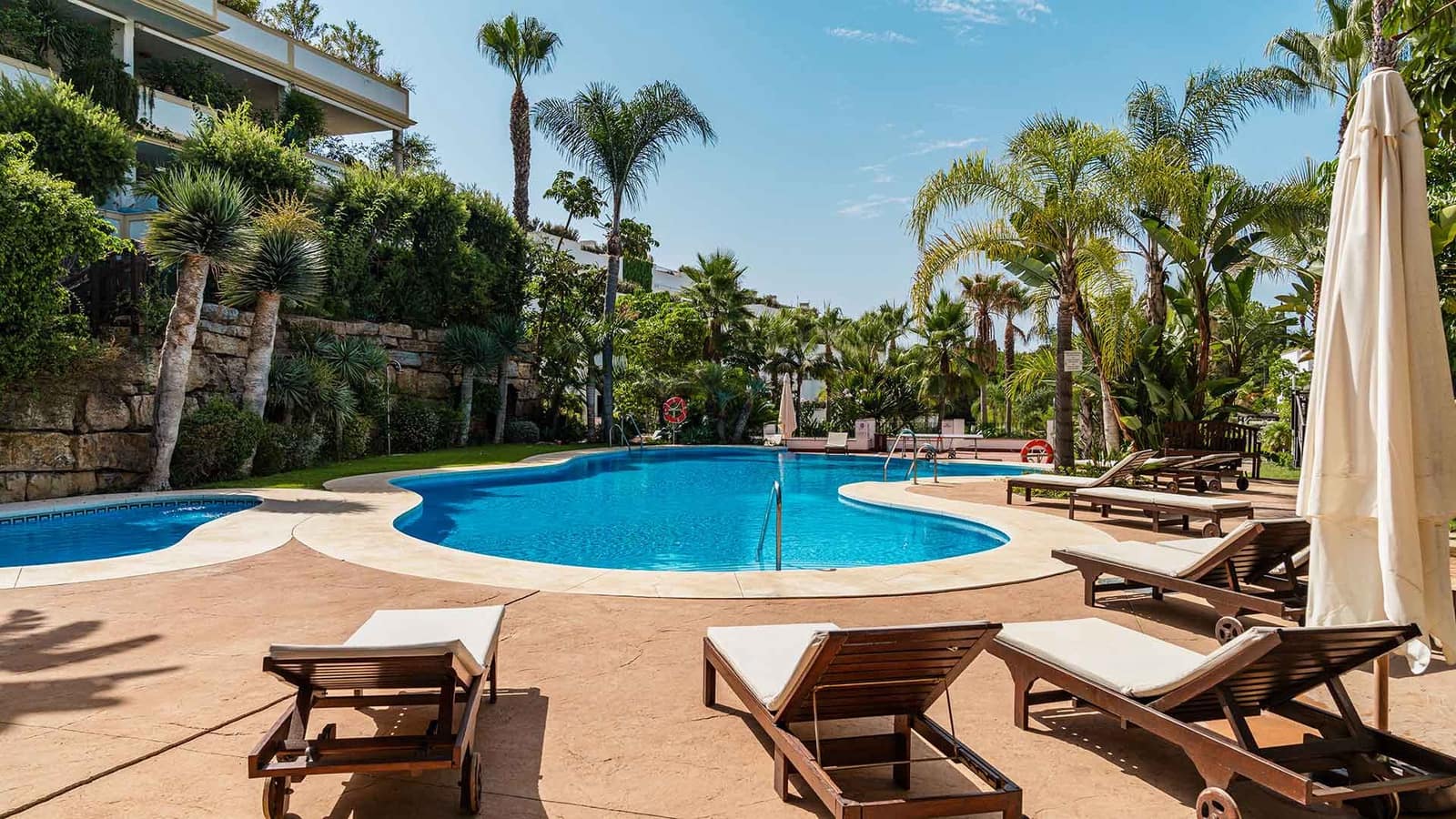 3 soveværelse Penthouse til salg i Golden Mile med swimmingpool - € 2.250.000 (Ref: 9230495)