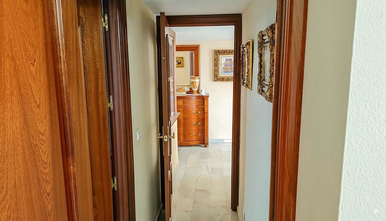 2 soveværelse Lejlighed til salg i Marbella med swimmingpool - € 650.000 (Ref: 9247061)