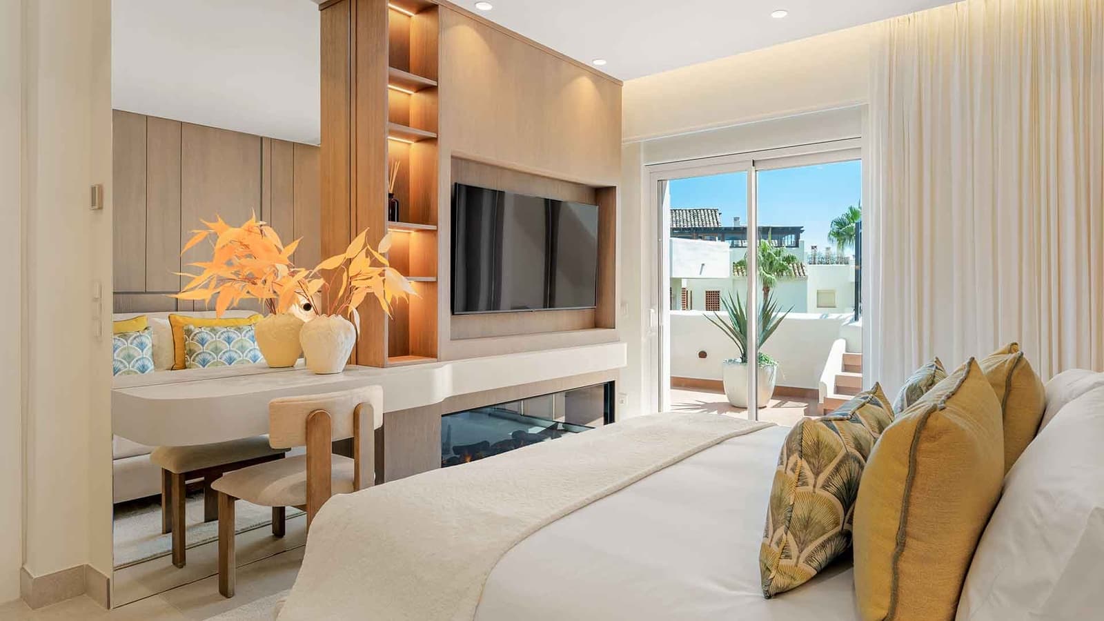 3 sovrum Takvåning till salu i Estepona med pool - 2 695 000 € (Ref: 9252138)