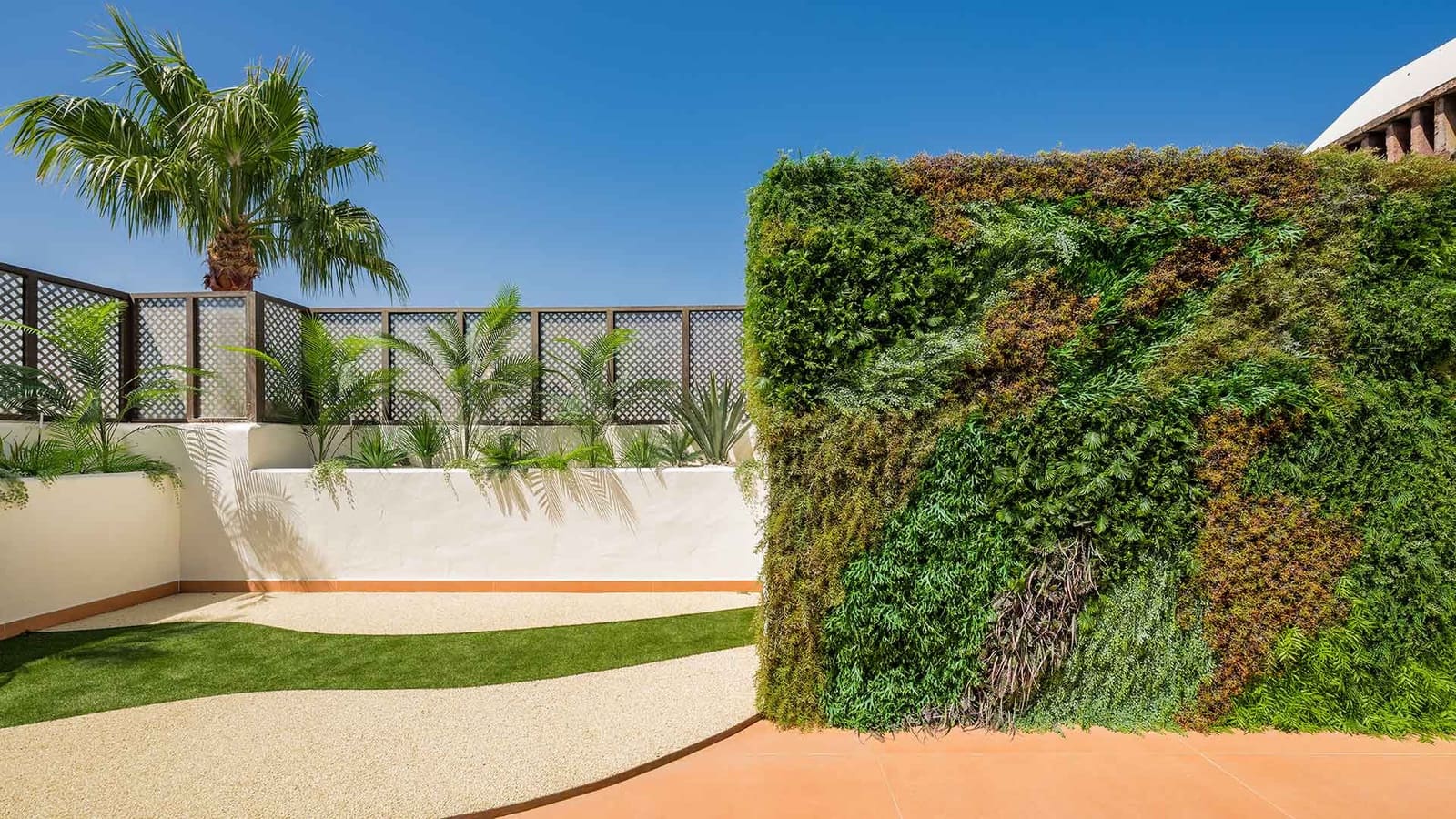 3 sovrum Takvåning till salu i Estepona med pool - 2 695 000 € (Ref: 9252138)