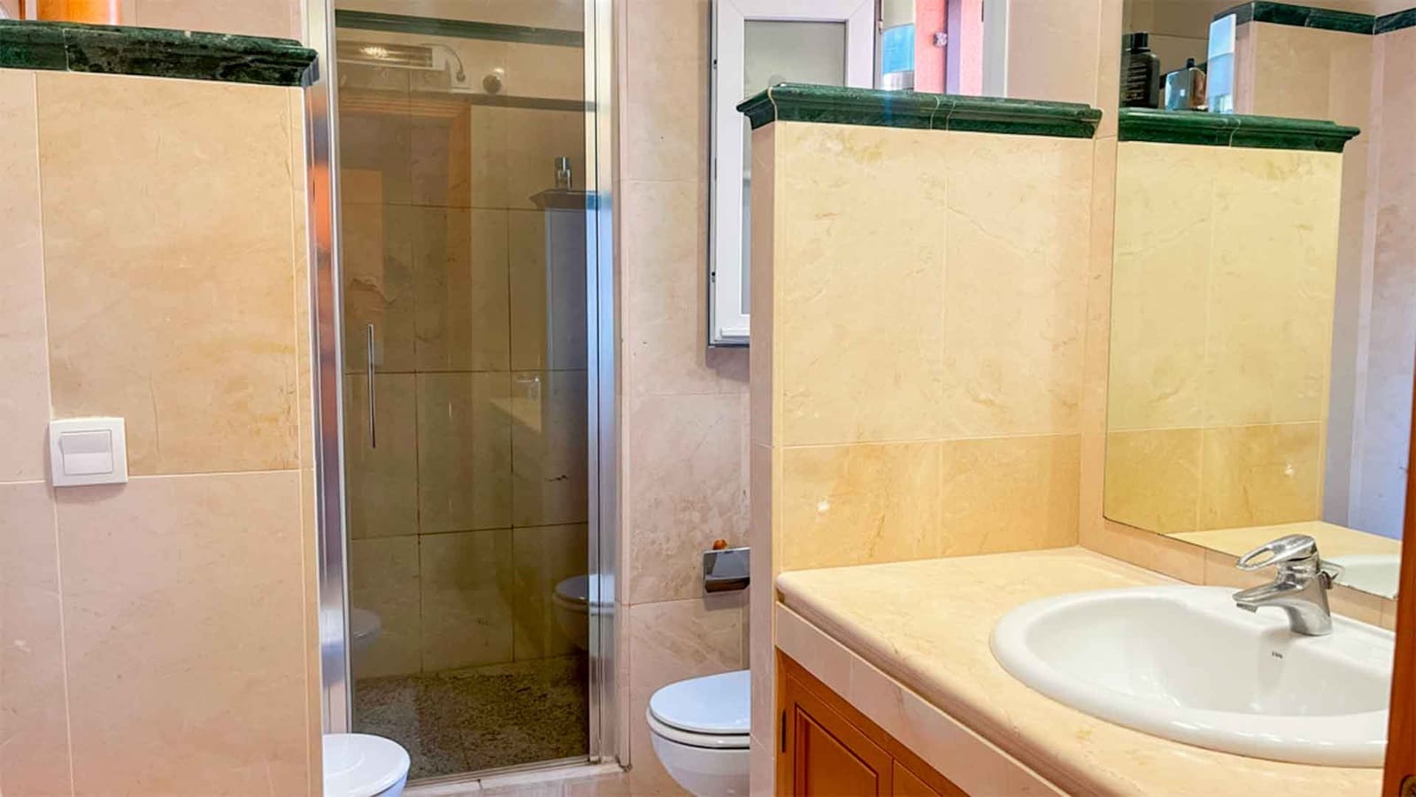 3 soveværelse Semi-Rækkehus til salg i Marbella med swimmingpool - € 1.395.000 (Ref: 9276244)