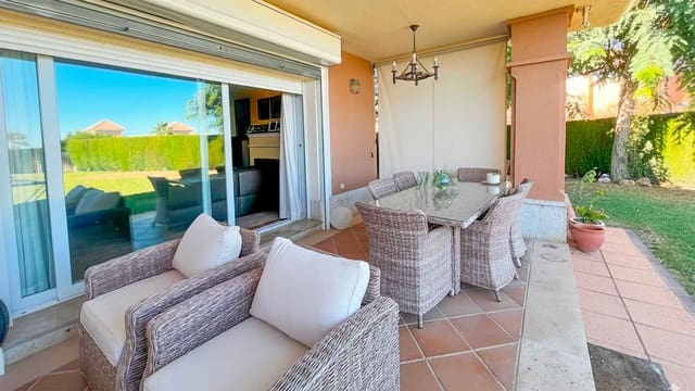 3 chambre Villa/Maison Semi-Mitoyenne à vendre à Santa Clara, Marbella avec piscine - 1 395 000 € (Ref: 9276244)