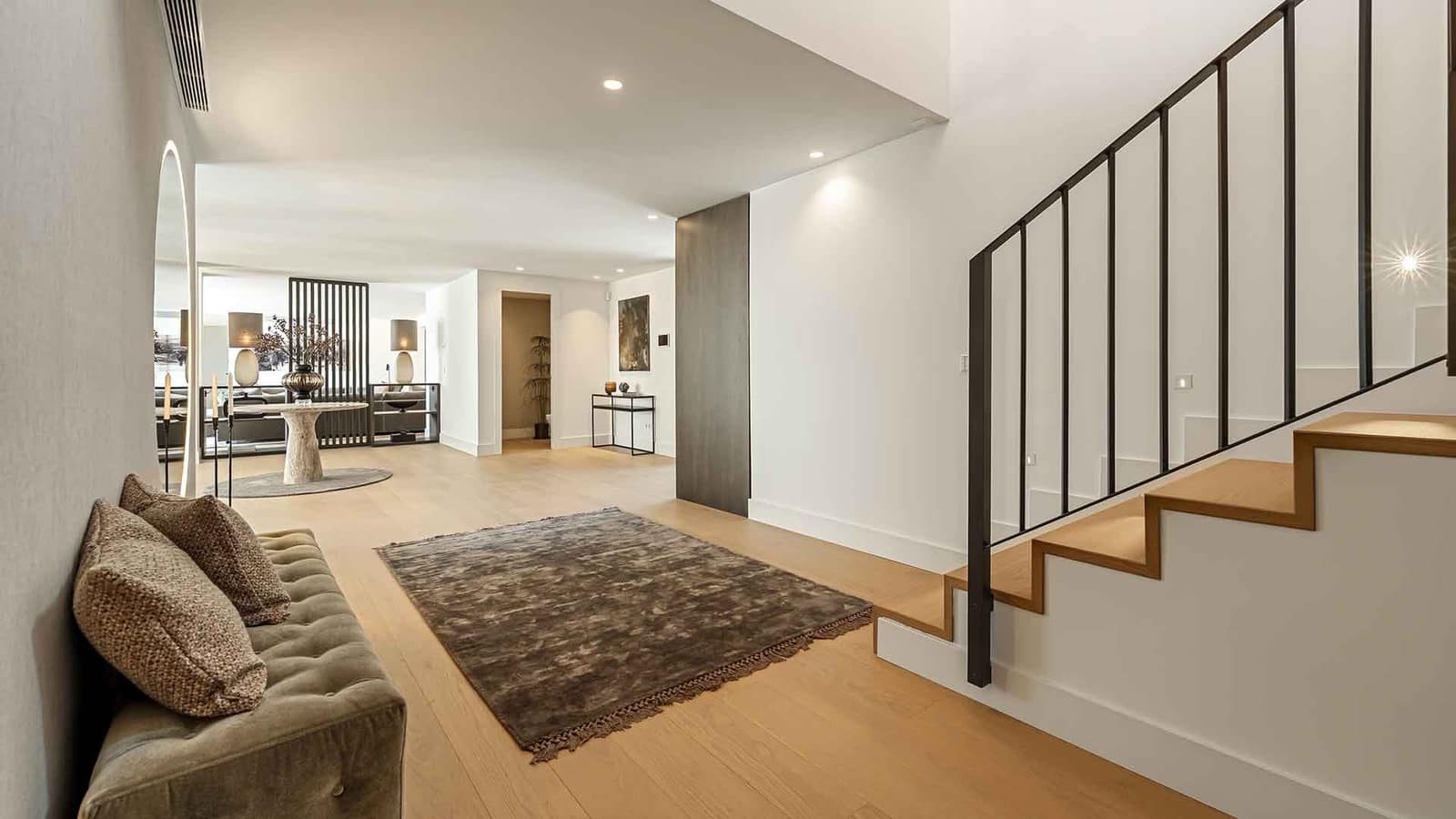 5 bedroom Villa for sale in Golden Mile with pool - € 7,800,000 (Ref: 9312716)