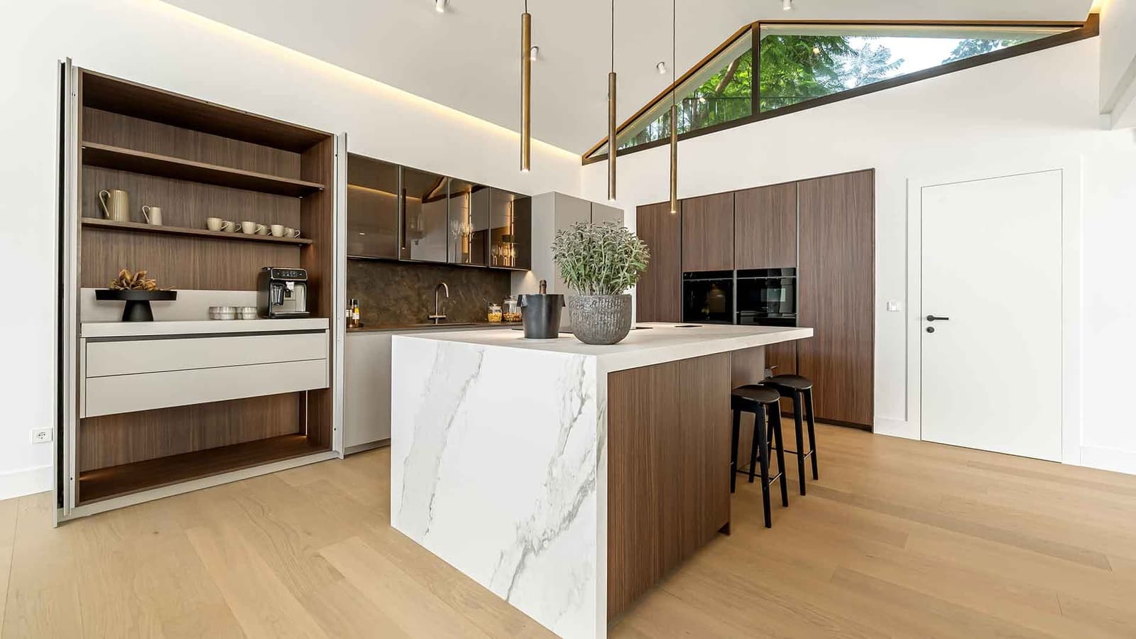 5 bedroom Villa for sale in Golden Mile with pool - € 7,800,000 (Ref: 9312716)