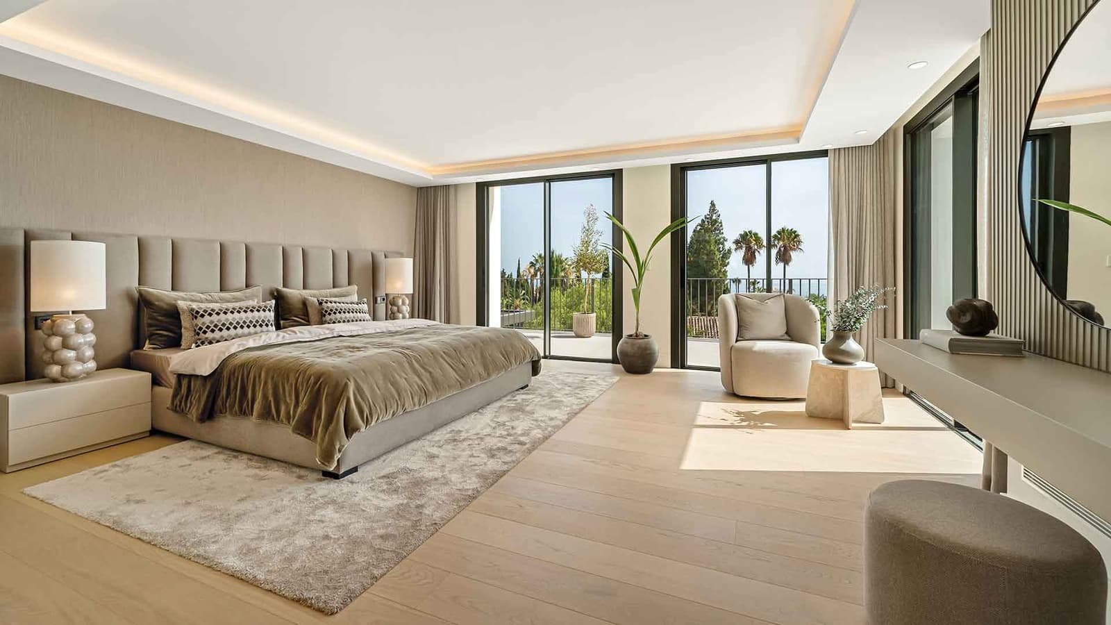 5 bedroom Villa for sale in Golden Mile with pool - € 7,800,000 (Ref: 9312716)