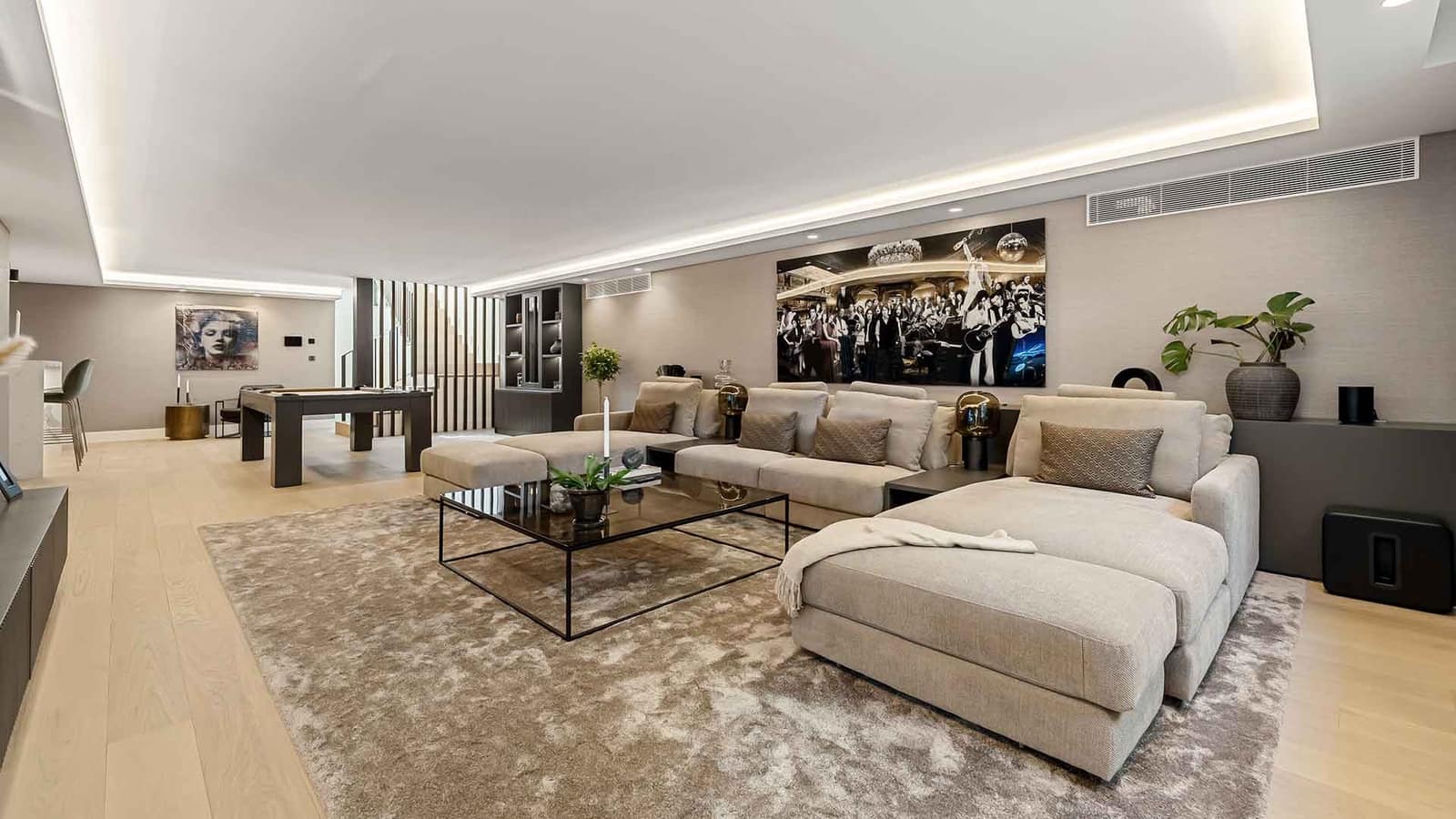 5 bedroom Villa for sale in Golden Mile with pool - € 7,800,000 (Ref: 9312716)