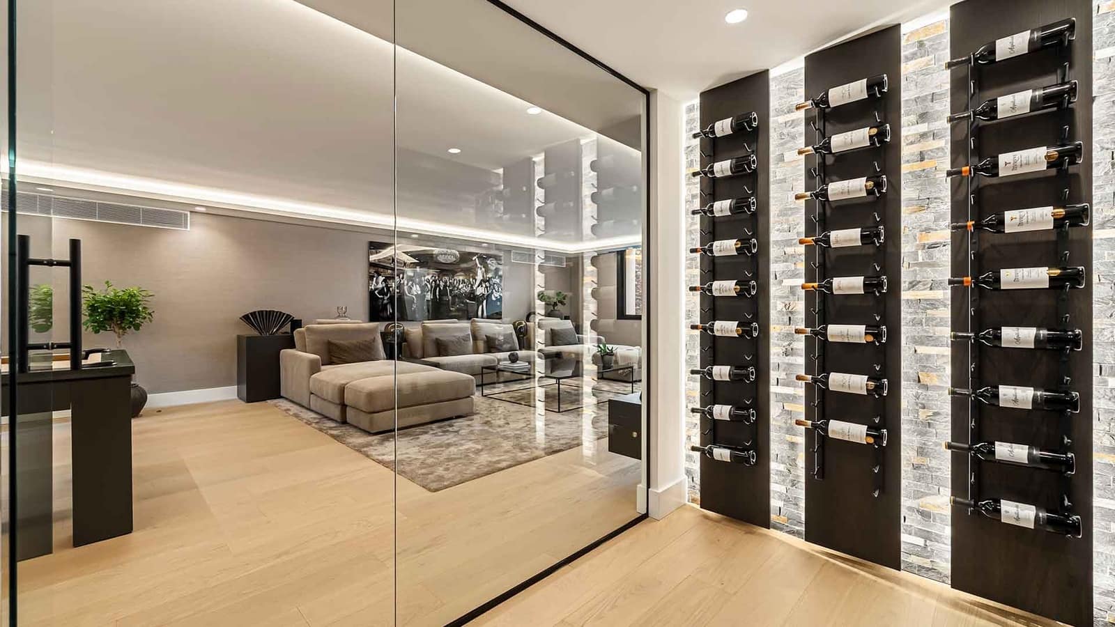 5 bedroom Villa for sale in Golden Mile with pool - € 7,800,000 (Ref: 9312716)