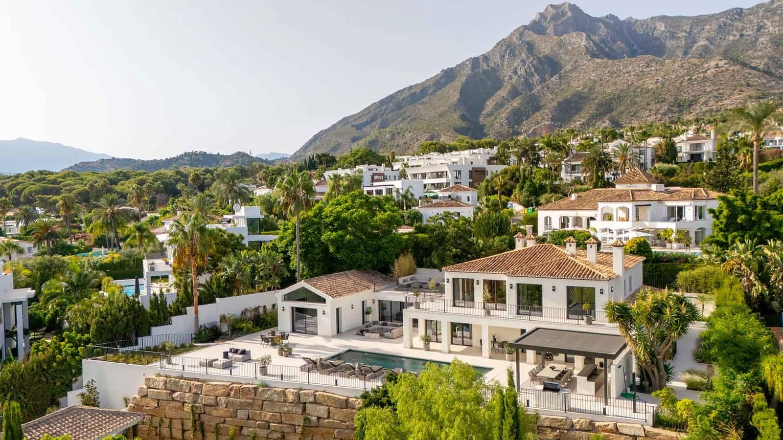 5 bedroom Villa for sale in Golden Mile with pool - € 7,800,000 (Ref: 9312716)