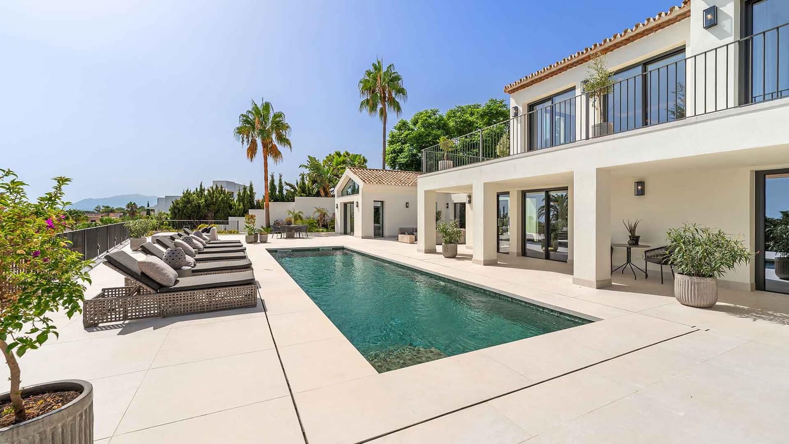 5 bedroom Villa for sale in Golden Mile with pool - € 7,800,000 (Ref: 9312716)