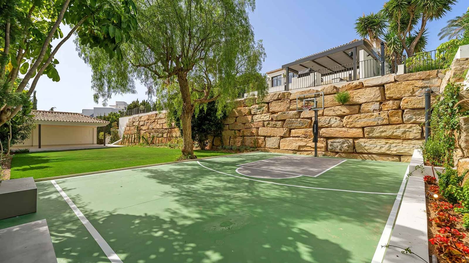 5 bedroom Villa for sale in Golden Mile with pool - € 7,800,000 (Ref: 9312716)