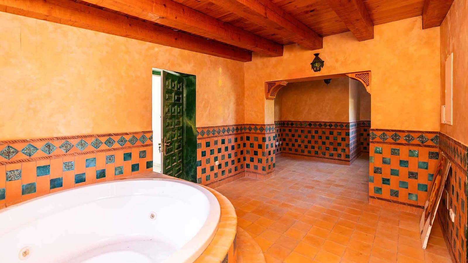 5 makuuhuone Huvila myytävänä paikassa Estepona mukana uima-altaan - 1 750 000 € (Ref: 9312718)