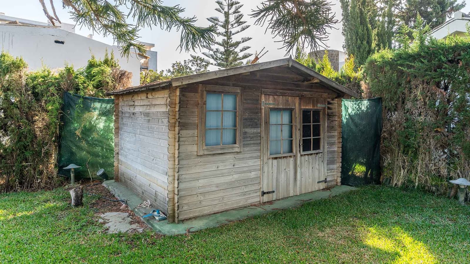 5 makuuhuone Huvila myytävänä paikassa Estepona mukana uima-altaan - 1 750 000 € (Ref: 9312718)