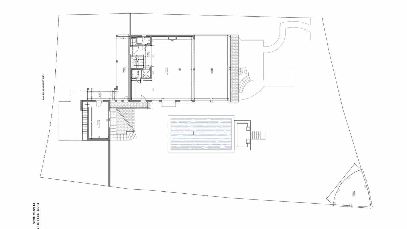 6 soverom Villa til salgs i Nueva Andalucia med svømmebasseng - € 11 950 000 (Ref: 9322595)