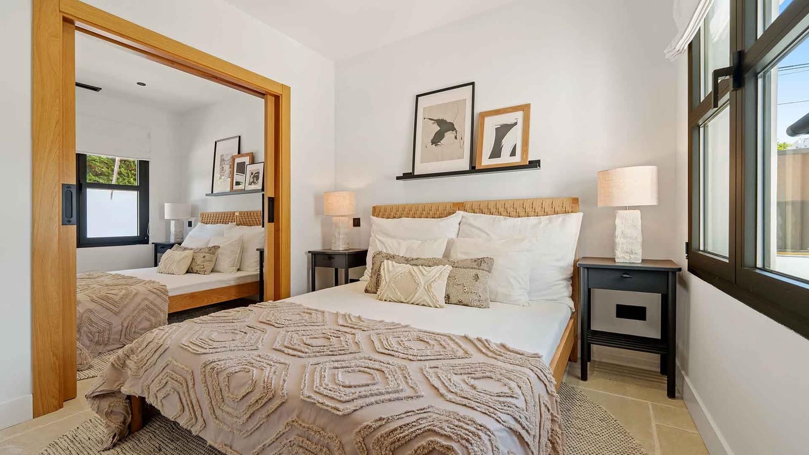 6 soverom Villa til salgs i Nueva Andalucia med svømmebasseng - € 11 950 000 (Ref: 9322595)