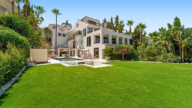 6 sypialnia Willa na sprzedaż w Nueva Andalucía Centro, Marbella z basenem - 11 950 000 € (Ref: 9322595)