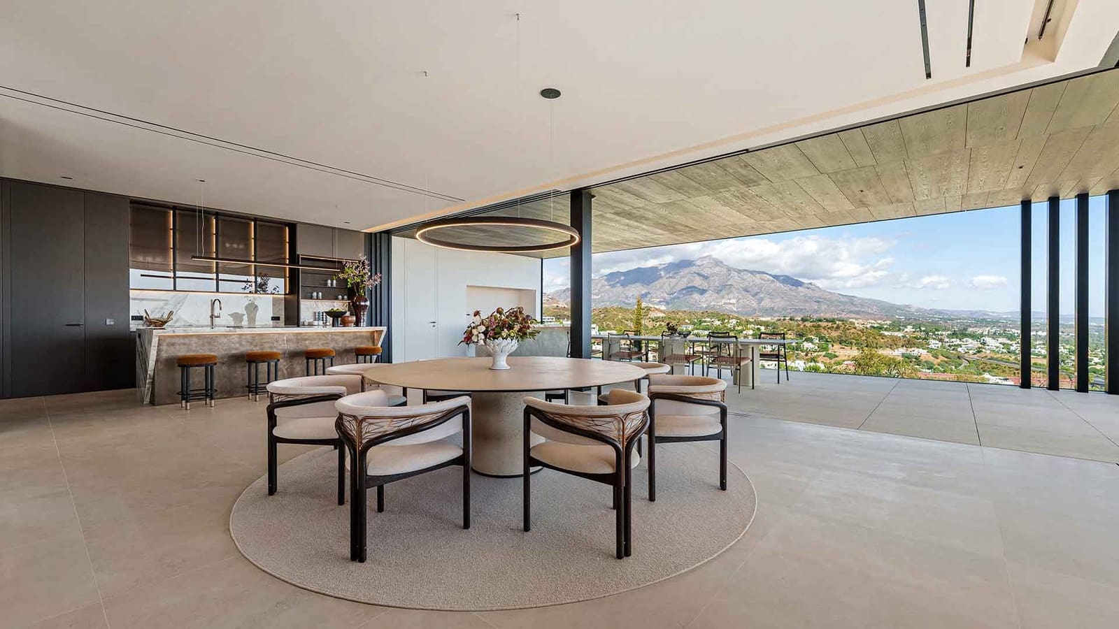 8 sypialnia Willa na sprzedaż w Benahavis z basenem - 21 500 000 € (Ref: 9337832)