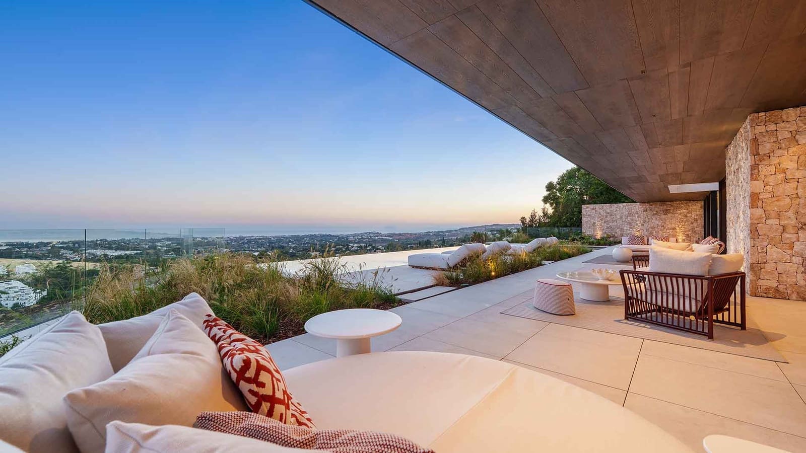 8 sypialnia Willa na sprzedaż w Benahavis z basenem - 21 500 000 € (Ref: 9337832)