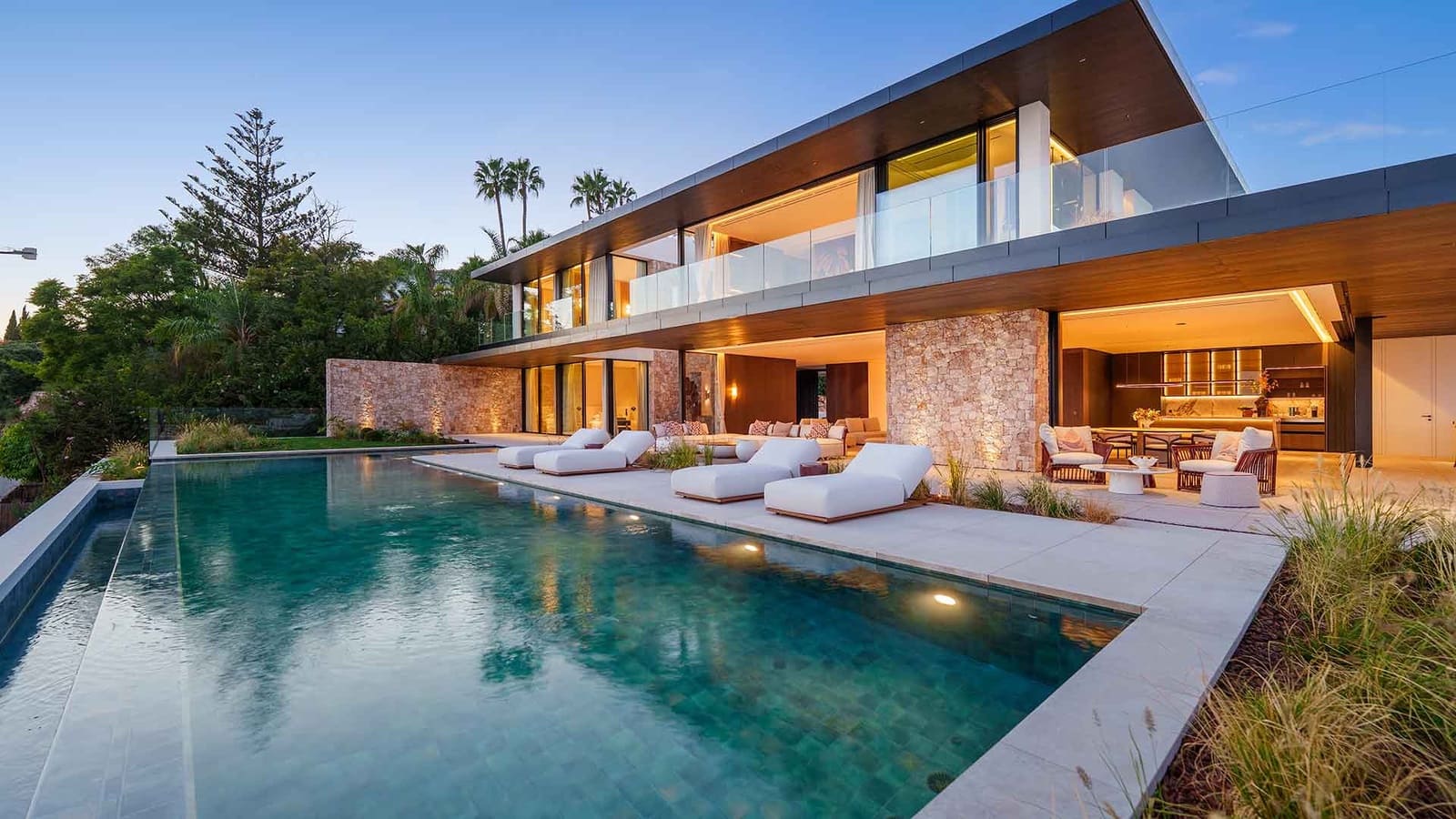 8 sypialnia Willa na sprzedaż w Benahavis z basenem - 21 500 000 € (Ref: 9337832)