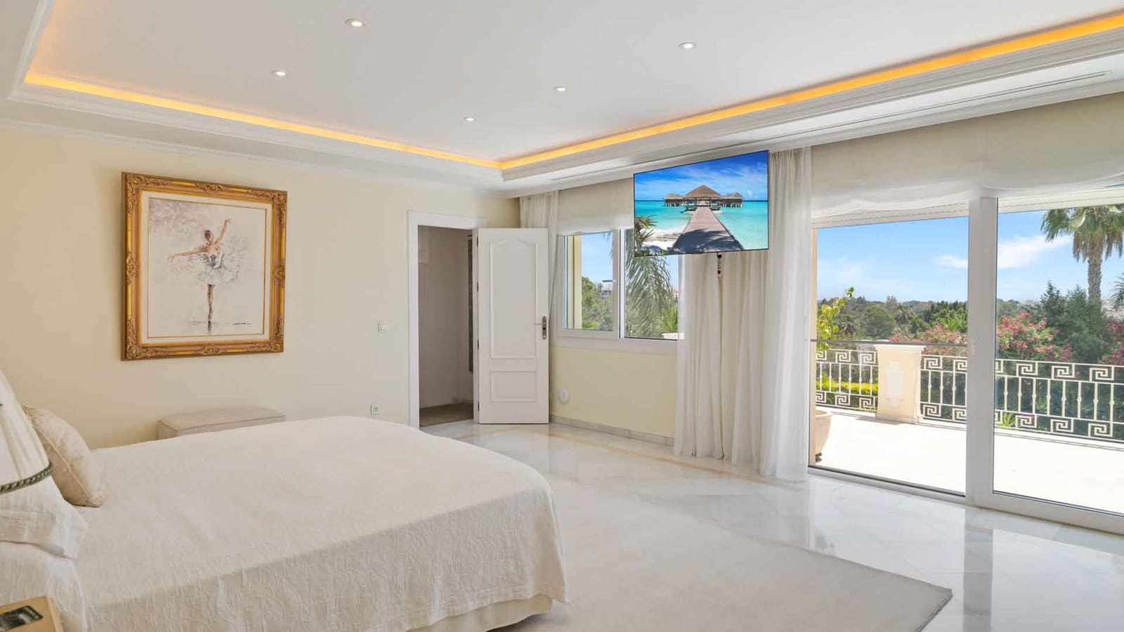 6 sypialnia Willa na sprzedaż w Nueva Andalucia z basenem - 6 900 000 € (Ref: 9342127)