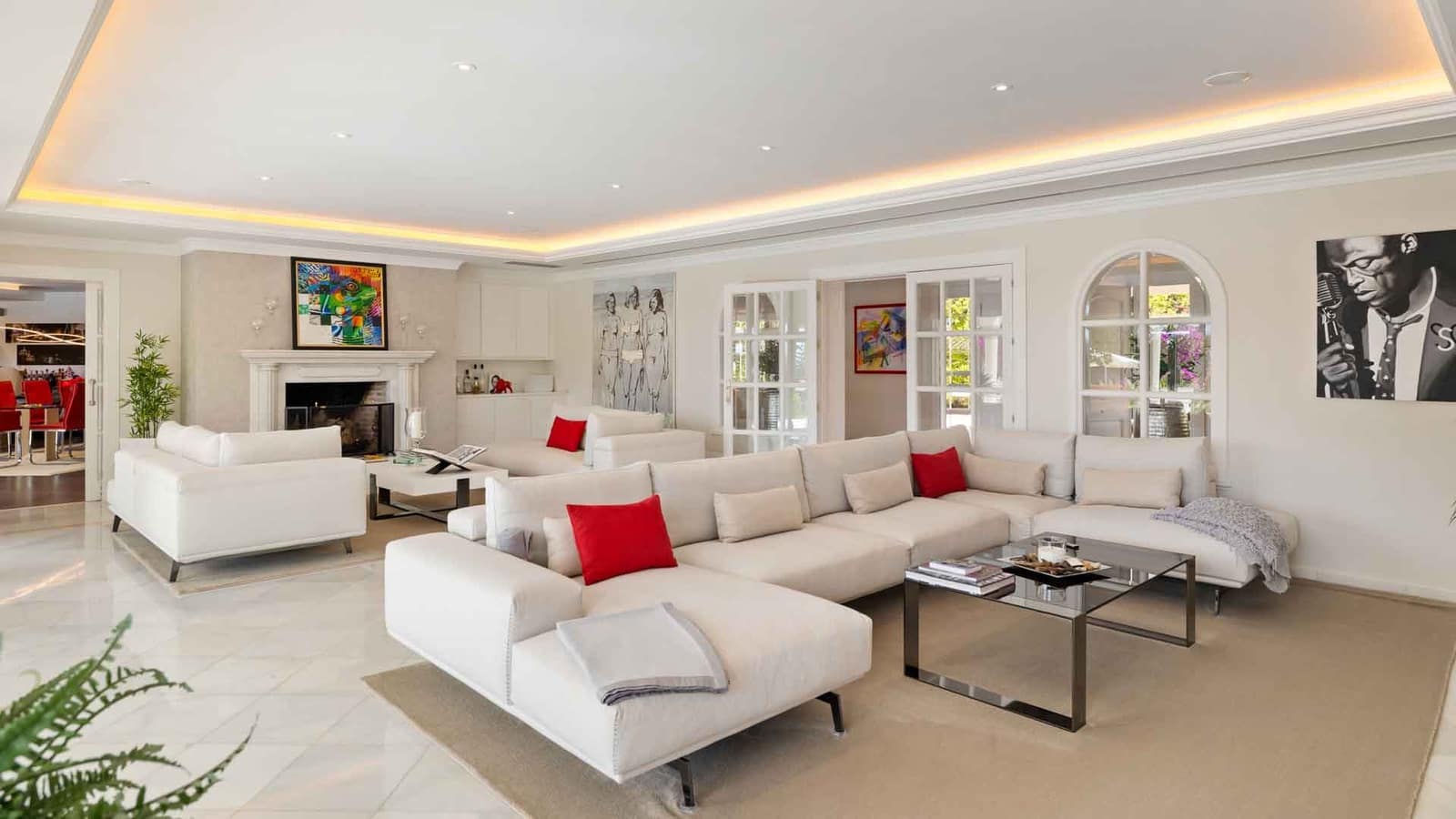 6 sypialnia Willa na sprzedaż w Nueva Andalucia z basenem - 6 900 000 € (Ref: 9342127)