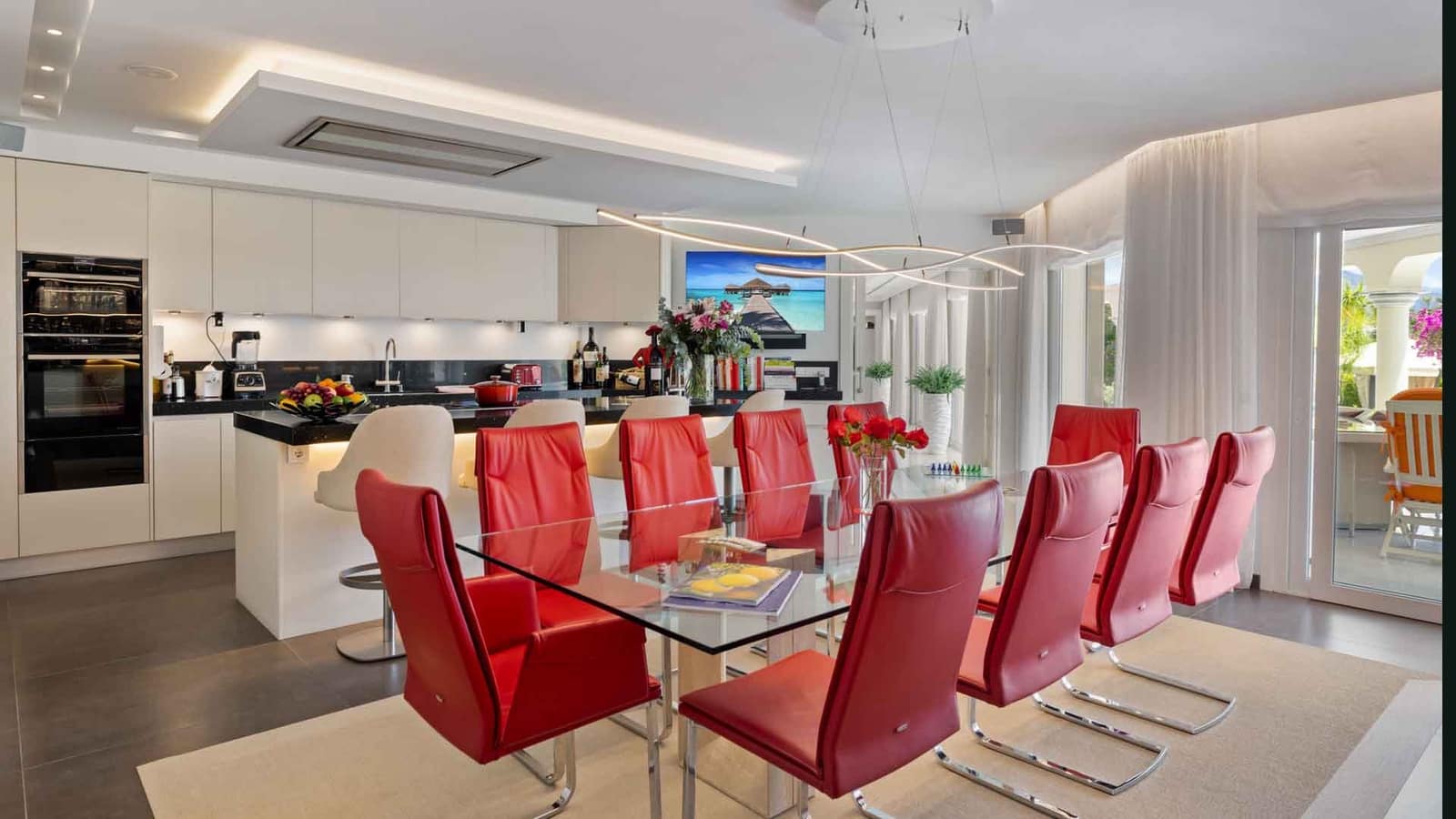 6 sypialnia Willa na sprzedaż w Nueva Andalucia z basenem - 6 900 000 € (Ref: 9342127)