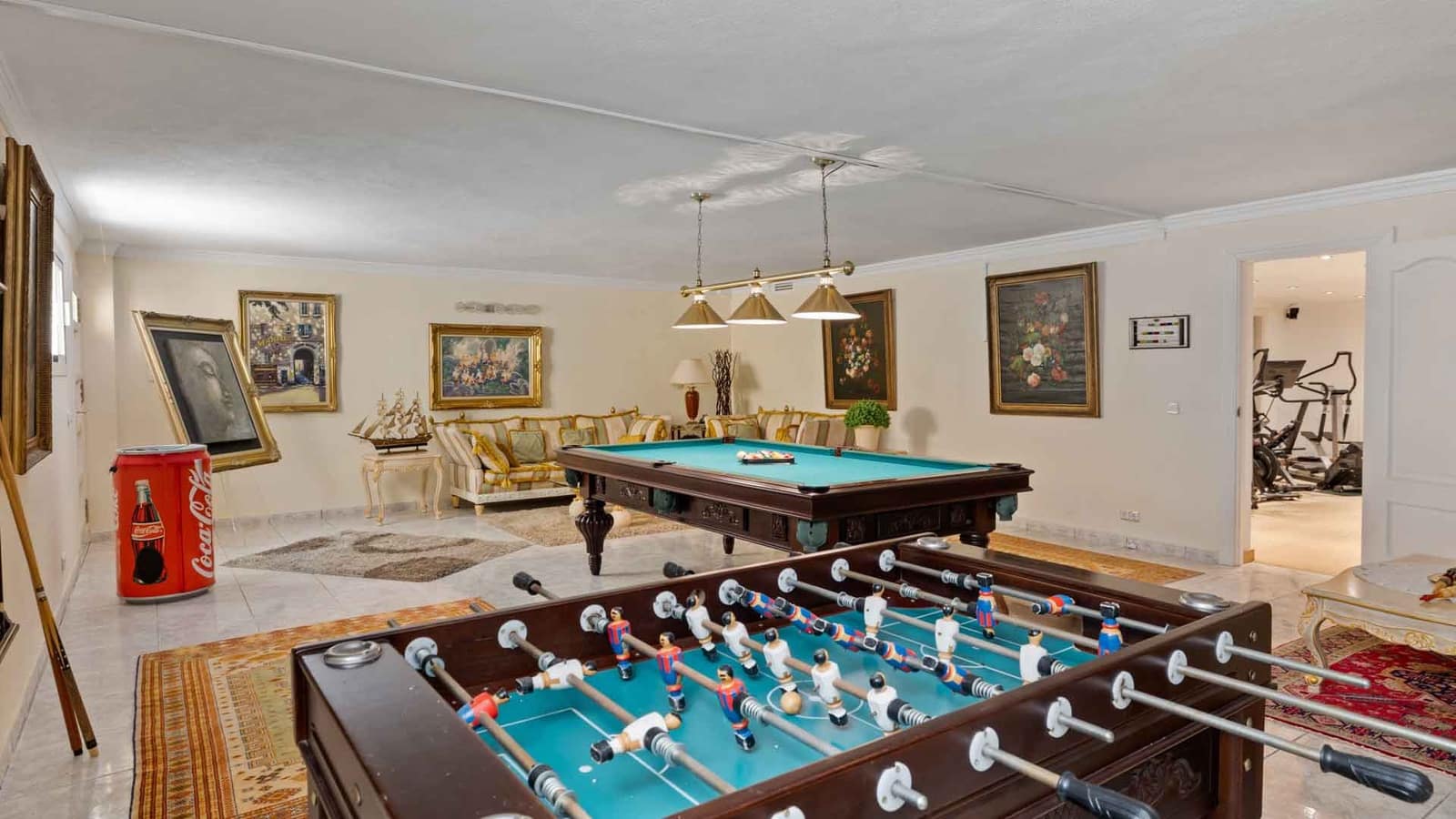 6 sypialnia Willa na sprzedaż w Nueva Andalucia z basenem - 6 900 000 € (Ref: 9342127)